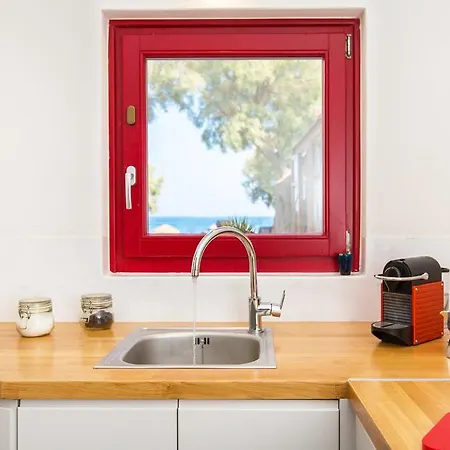 Sunhaus * Perissa (Santorini)